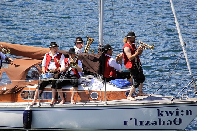 立自主的外 立自主的外